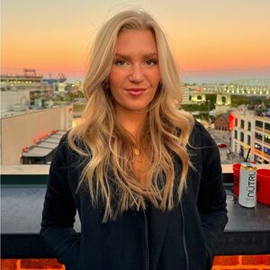 Meet your Posher, Megan